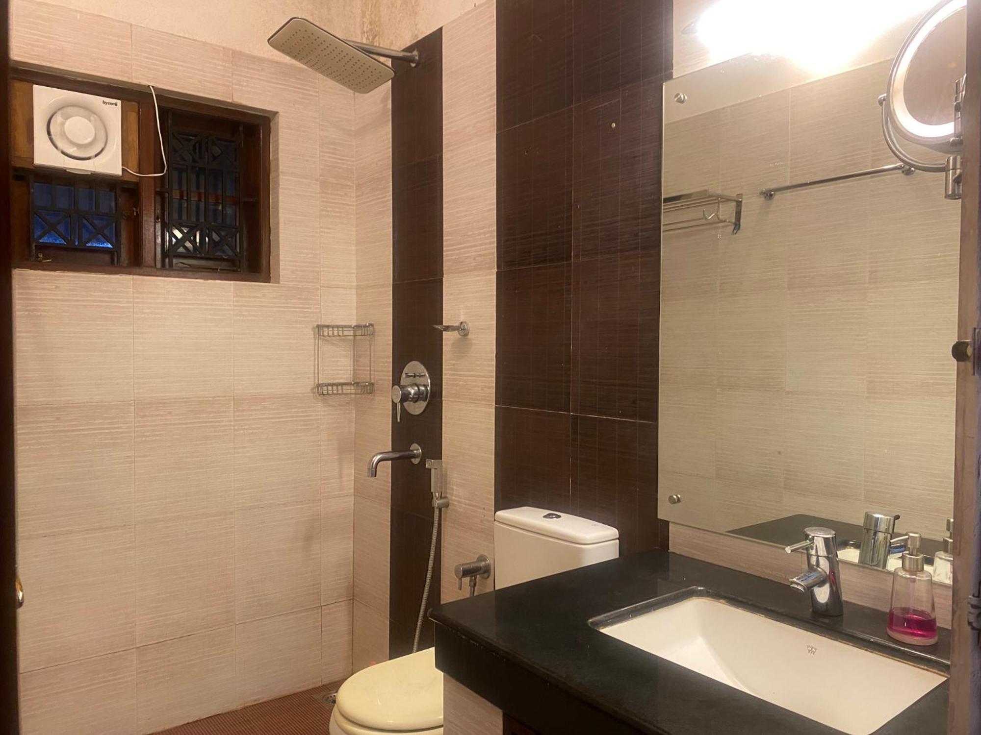 "Radhas" 4Br Villa In Gated Spring Field Community, Kannur Buitenkant foto